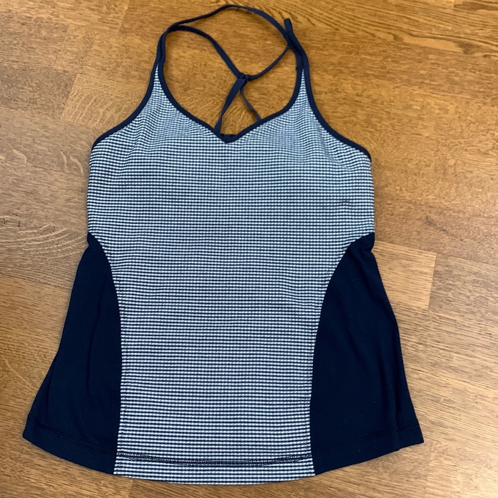 Lulu Lemon Top